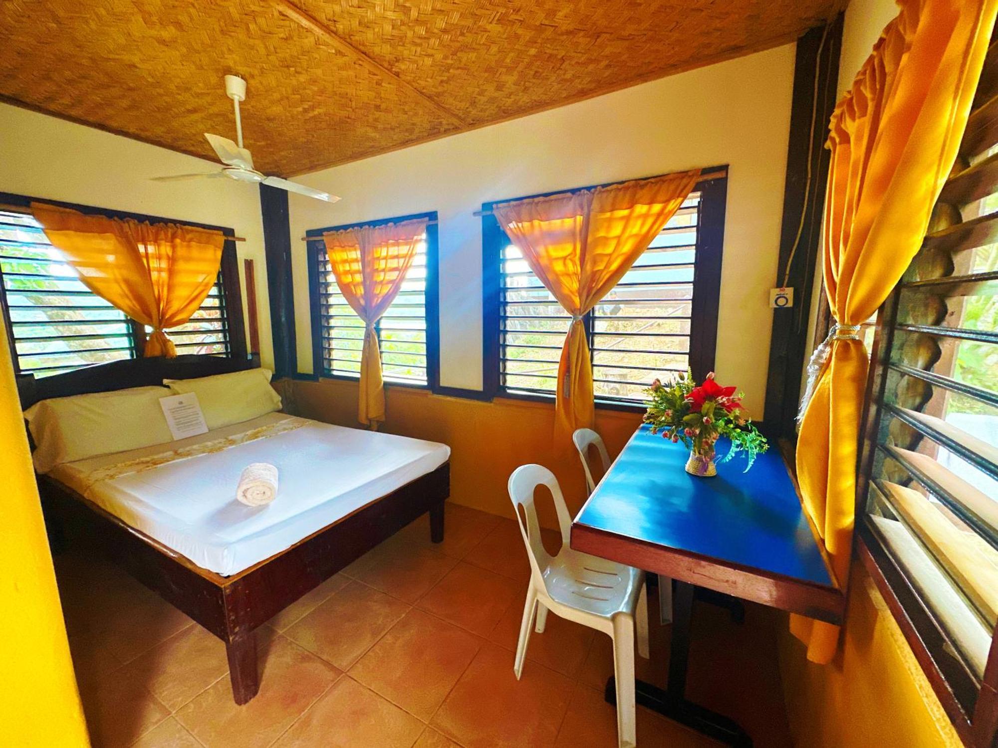 Casa Rosa Inn And Restaurant Taytay  Kültér fotó